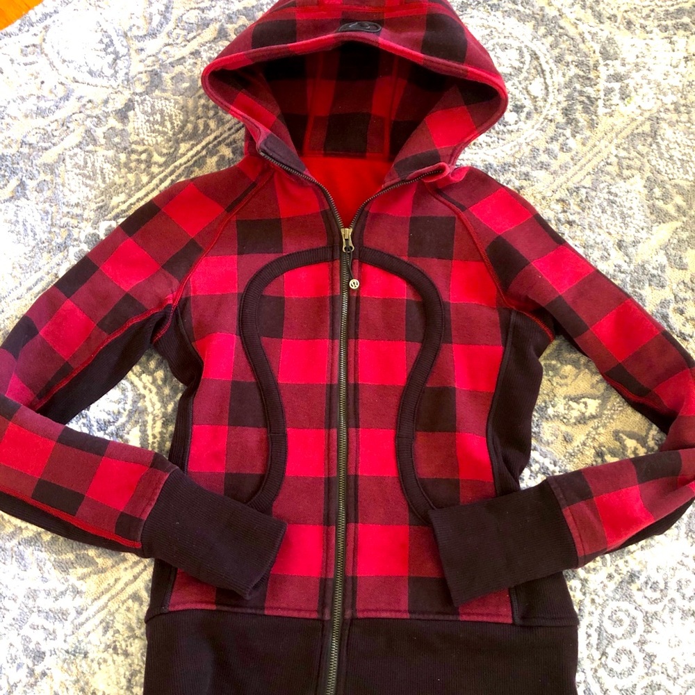 Lululemon Buffalo Check Scuba Jacket 4